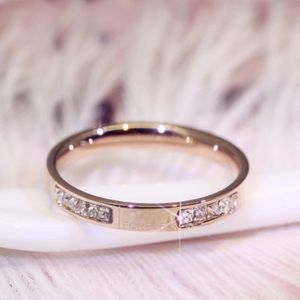 New LOVE Diamond Ring Mode Coréenne Simple Titane Acier Plaqué Or En Acier Inoxydable Couple Anneau En Gros