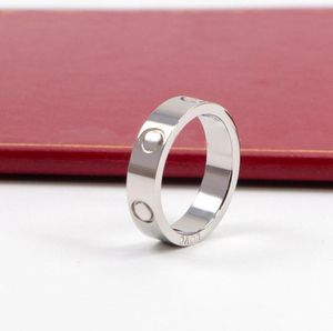 Nieuwe liefdesschroefontwerper Design titanium ring klassieke sieraden mannen en vrouwen paar ringen moderne stijl band 5mm6391719