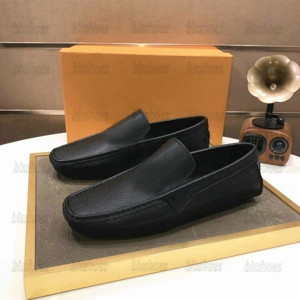 MONTE CARLO MOCASSIN Chaussures de conduite pour hommes Mocassins de créateur Chaussure à enfiler en cuir de veau souple Chaussure de conduite décontractée pour homme à bout carré Semelles en caoutchouc EUR46