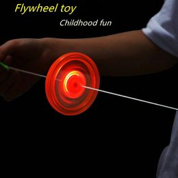 Nouveau lumineux main tirer lumineux clignotant corde volant jouet lumière LED jouet nouveauté enfants volant Flash Gyro cadeau jouets