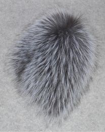 Nouveau luxe 100 NATUREL REAL FOX HAT FORS FEMMES HIVER TRITÉ REAL FOX FORT FUR Bomber Girls Chapeaux de bonnet de fourrure de Fox Fox Soft 201012536980306