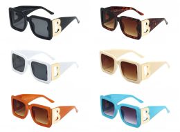 Nieuwe luxe 6 kleuren squeare zonnebril damesontwerper modemerk zonneschade eyeshield bril van de vrije tijd