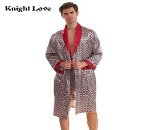 Nieuwe luxe badjashoens afdrukken plus maat gewaad met shorts 2 pc's zijden satijn pyjama kimono huis badjurk zomer mannelijke nachthemd T201465205