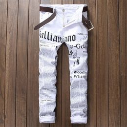 Nieuwe luxe merk mode stretch heren jeans witte letters afdrukken jeans mannen casual slim fit broek denim bedrukte jeans broek X0621