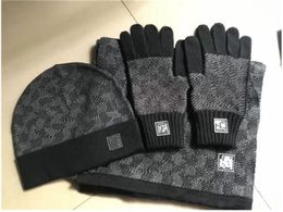 Nueva marca de lujo, sombrero, bufanda, conjuntos de guantes, mujeres, hombres, diseñador, bufandas, gorro, guantes, invierno, esquí al aire libre, gorros cálidos Unisex, conjunto