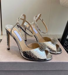 Nueva marca de lujo Mujer Sacora Sandalias Zapatos Perlas Cuentas de cristal Tacón alto Tobillo Tiras Fiesta Vestido de novia Señora Gladiador Sandalias Tacones Zapato EU35-43 con caja