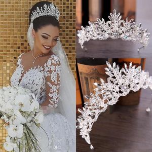 Nouveau Luxe Voiles De Mariée Et Couronne De Mariage Accessoires De Cheveux Blanc Ivoire Long Cristal Perlé Bling Dentelle Tulle Cathédrale Longueur 3 M Ch282d