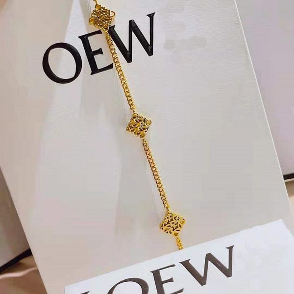 Nouveaux bracelets de diamant classiques de luxe pour femmes enveloppés de soie stéréo sculpture mode boucle de diamant bracelet de boucle populaire européen et américain boîte-cadeau pour dames