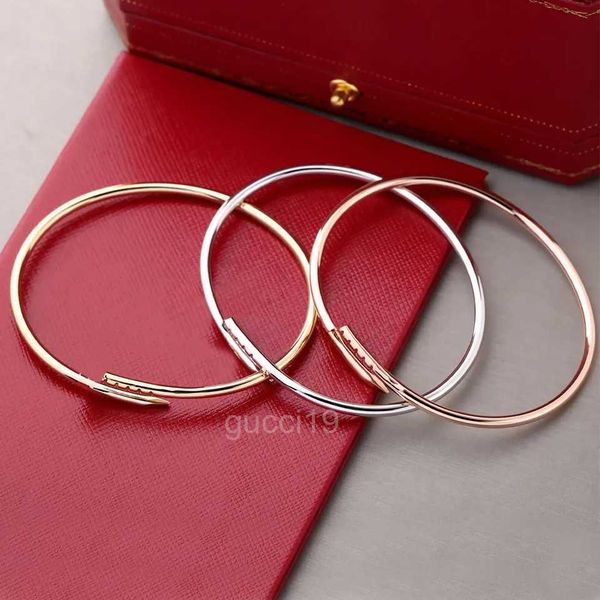 Nueva pulsera de diseño de lujo 3mm más delgada, moda de uñas, brazalete Unisex, brazalete para parejas, joyería de acero dorado, regalo del Día de San Valentín 38HC