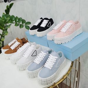 Nouveau Designer De Luxe Dames Casual Chaussures Tête Ronde Sangle Semelle Épaisse Rehausser Blanc Marque Plate-Forme Toile Baskets Classique All-match Plat Chaussure De Sport