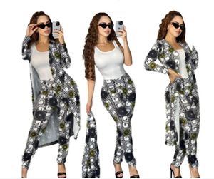 Nieuwe luxe elegante kledingsets Designer Dames Casual Printing Grote Hem Cardigan Windscheperjasje en joggingbroek Twee -delige jurken