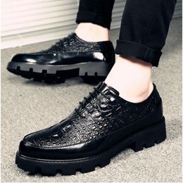 Nouveau luxe mode mariage chaussures d'affaires hommes Oxford chaussures habillées motif crocodile hommes chaussures formelles LH-67
