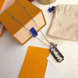 Nieuwe luxe sieradenblad brief hanger ketting ketting heren en dames persoonlijkheid street hiphop rap dj accessoires cadeau217m