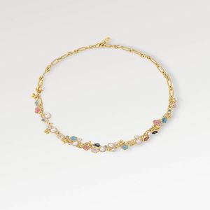 Nouveaux bijoux de luxe Pearl Flower Gold Women's Collier Fonctionnelles et personnalisés Daily Ball Accessoires Bracelet Festival Gift