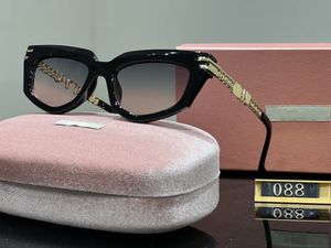 Nuevas gafas de sol ovaladas de lujo para hombre, mujer, diseñador, gafas de sol de verano, gafas polarizadas, gafas de sol de gran tamaño vintage negras para mujer, gafas de sol masculinas con box088