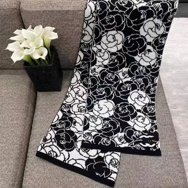 Nouveaux foulards de luxe Foulard de créateur Pashmina pour foulards chauds en laine Mode classique Foulards pour femmes et hommes Wraps Cachemire Laine Long Châle guang0001