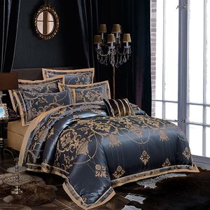 Nouveau Luxe Soie Jacquard Housse de Couette 4 / 6 Pcs Reine king size Literie Ultra Doux Coton Drap de lit ensemble de linge Taie D'oreiller Y200417