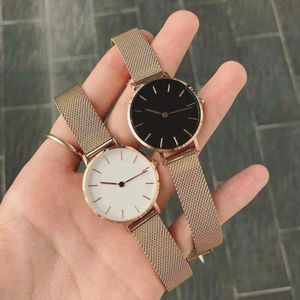 Nouvelles montres de luxe pour femmes montre de créateur de mode montres pour dames 32mm montres en or Rose horloges à Quartz reloj de pulsera239x