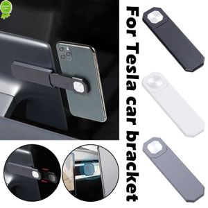 Nieuwe magnetische auto -telefoonhouder Navigatie Sticker Stand voor iPhone 12 Magnet GPS CAR Interior Accessoires voor Tesla Model 3 Y X Z6T7