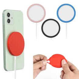 Nieuwe Magnetische Opladen Siliconen Beschermhoes Geschikt voor iPhone12 Draadloze Opladen Beschermende Cover DHL Gratis verzending