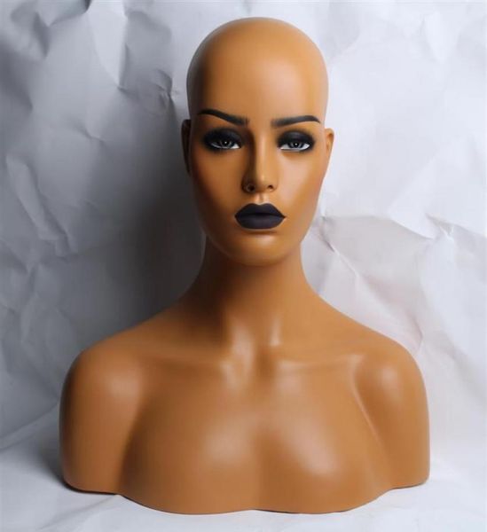 Nuevo maquillaje, labios negros, fibra de vidrio, mujer afroamericana, busto de cabeza de maniquí negro para pelucas de encaje Display227k8307299