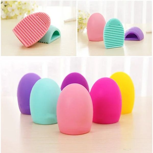 Nouveaux pinces de maquillage Nettoyer en silicone tapis de coussins cosmétiques outils de nettoyage des broussailles à sourcils Brosse de maquillage Broussure à carteau de nettoyage