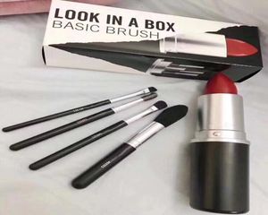 NOUVEAU MAQUANT LEVSTTICK BRACH LET DANS UNE BOX BASIC BROSSION 4PCSET BROSTES SET avec Big Lipstick Shape Holder MakeUpTools7717019