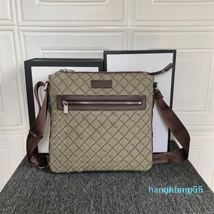 Nouveaux sacs homme sac à bandoulière mode bandoulière hommes mens designer ba g Taille 21x23 * 4cm modèle 547751