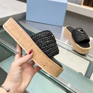 New Man Designer Crochet Women Cuaras Toboganes Temperaturas negras Plataforma tejida Sandalia Slipper de paja Coolness Dos correas COMFO 9990