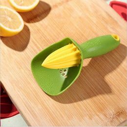 nuevo manual exprimidor de plástico hecho a mano cítricos hechas hábil hand naranja apretadoras de limón portátiles presensas de cocción de cocción