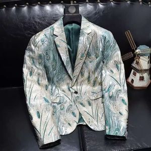 Nieuwe mannen Kledingtrend groot formaat Casual kleurrijke mode gepersonaliseerde podium Performance Banket Coat Slim Suit heren Fancy Suits