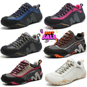 Nouveaux hommes chaussures de randonnée maille escalade Trekking sport semelle en caoutchouc baskets d'entraînement antidérapant montagne résistant à l'usure Trail taille 39-45