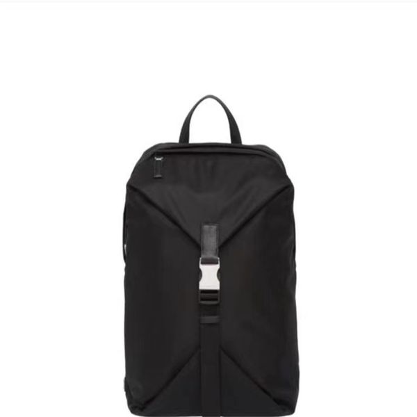 Nouveau sac à dos pour hommes en cuir de grain noir de luxe utilisant des détails importés belle rue charme unique forme simple
