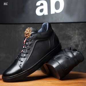 Nueva tendencia de moda para hombres Versión coreana de la primera capa Texture Martin Boots Brand High Top Sneakers A2