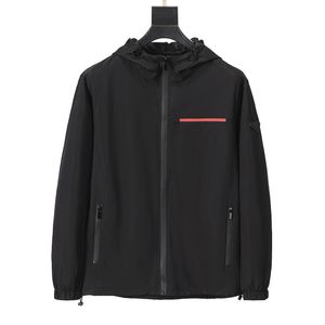 Nuevas chaquetas de diseñador para hombres Rompevientos Outwear Moda Ligero Con capucha Negro Streetwear Chaqueta Primavera Otoño Deportes al aire libre Abrigos casuales a prueba de viento