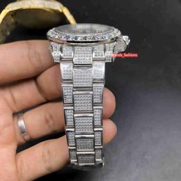 New Men's Iced Diamond Watch Silver Diamond Face Watch Silver en acier en acier inoxydable STRAPE DIAMPLE MONTRES MÉCANIQUES AUTOMATIQUES 253H