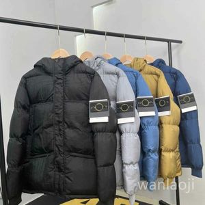 Nieuwe herenjack Hooded Winter Overjas Designer Kleding Hoodie Fleece Lined Coat Jackets Luxe Franse merk Men kleding