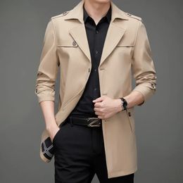 Nueva gabardina de longitud media para hombre para otoño de 2018, abrigo clásico de color sólido, chaqueta informal con solapa ultrafina 231226