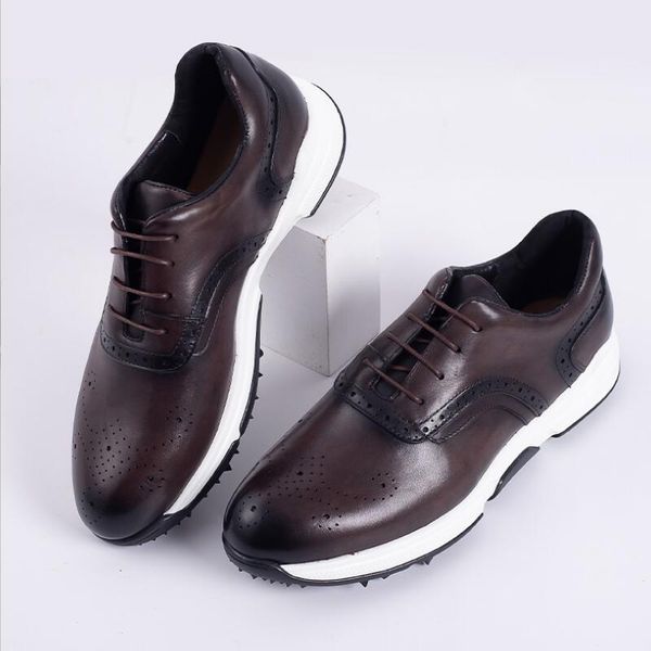 Nuevos zapatos de cuero de moda retro para hombres, zapatos individuales casuales de cuero de Inglaterra, zapatos de marea Bullock, zapatos individuales para hombres, zapatos de gran tamaño sapat a26