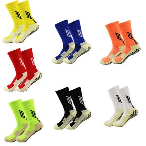 Nouvelles chaussettes antidérapantes de football pour hommes Chaussettes de tennis de basket-ball en plein air d'été Yoga intérieur