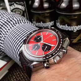 New Men's Watch Multifonctional Quartz Chronograph Clasp Clasp Boutique Wrist Watch284i