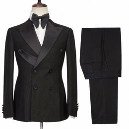Nuevos trajes para hombres Doble botonadura Esmoquin hecho a medida Satén negro Pico Solapa Prom Novio Blazer Pantalones Fiesta de noche I7Yf #