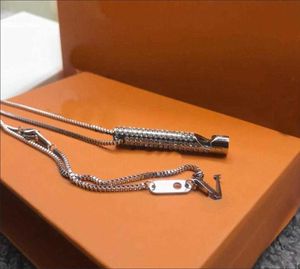 Nieuwe mannen vrouw hanger kettingen sieraden new zirkon zilveren fluitje letter ketting mode persoonlijkheid voor verjaardag cadeau7401632