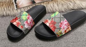 Nouveaux hommes femmes mocassins à fond plat chaussures glisser été mode large plat glissant sandales pantoufle tongs taille 35-45