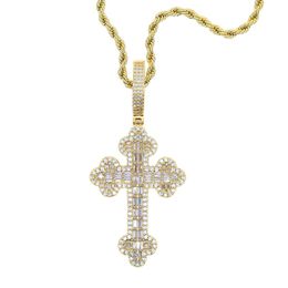 Collier avec pendentif croix Hip Hop pour hommes et femmes, entièrement pavé, rectangulaire, en Zircon cubique, chaîne en corde, bijoux glacés, nouvelle collection