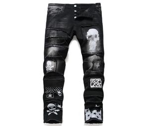NOUVEAU MEN039S Black Skull Stars Jeans imprimé Boutons Streetwear Fly Patchwork Slim Stretch Denim Pants printemps Automne Casual Jean9707428