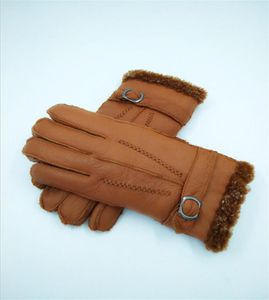 Nieuwe Men039S Winter Casual Knopen Leerhandschoenen Echte mannen Outdoor Wool Handschoenen4416112