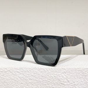 Nieuwe heren dames luxe designer zonnebril Spr 28y oversized vierkante frame eenvoudige en elegante heren zonneglazen vakantie reisfoto UV Beveiliging Band originele doos