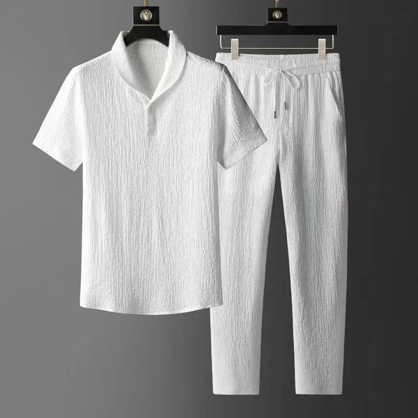 Nuevo conjunto casual de gama alta de manga corta primavera / verano para hombre Pantalones coreanos ultrafinos y atractivos de dos piezas con cordón pantalones chaqueta 240311