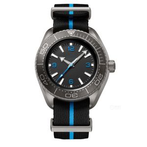 Nuevo reloj para hombre de diseñador Ultra profundo 45 mm Movimiento mecánico automático Acero inoxidable Luminoso Parte posterior transparente Relojes para hombre Reloj de pulsera para hombre